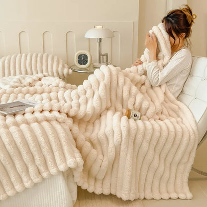 Luxurious Super Soft Faux Rabbit Fur Blanket