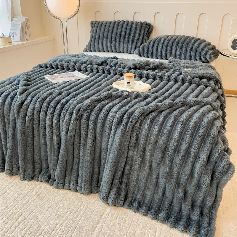 Luxurious Super Soft Faux Rabbit Fur Blanket